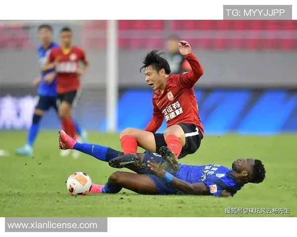 德甲领头羊惊现绝杀，雄狮爆冷击败多特蒙德！