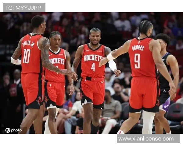 爵士球星因伤缺席季后赛，球队状态岌岌可危