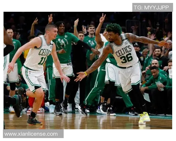 绿军对勇士：再付全家捏自理——用实力诠释强队风范