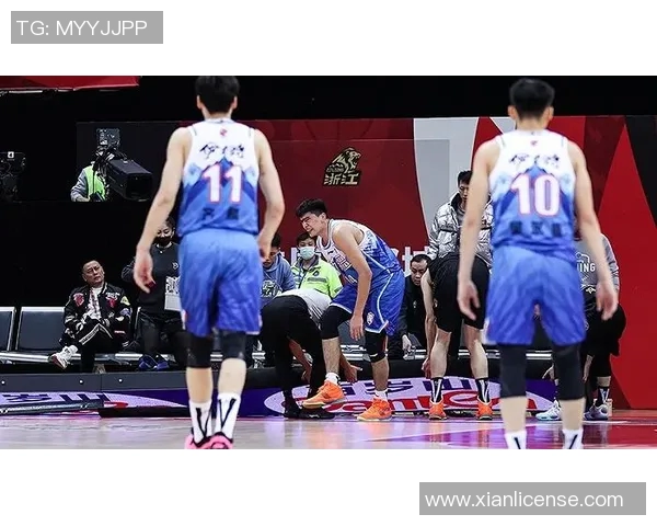 新疆队鲁吐布拉因伤缺席下轮比赛，球队备战受影响